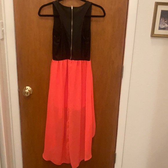 Beautiful Coolwear Dress - S - Picture 6 of 6